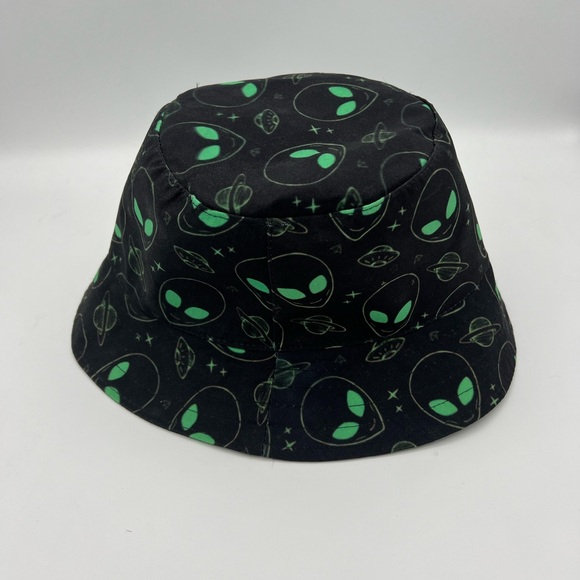 Alien Bucket Hat - Picture 3 of 3
